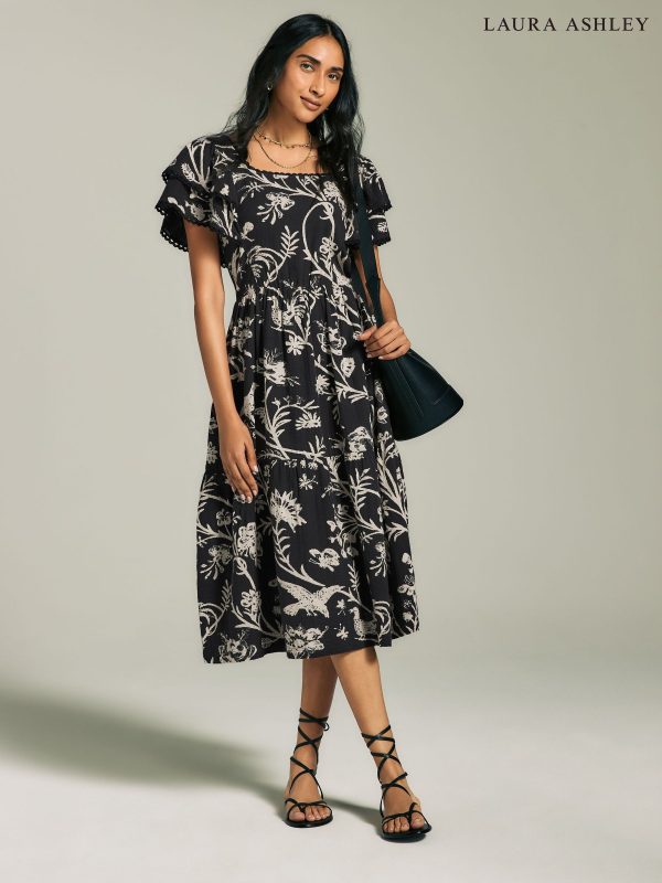 Laura Ashley Shepherds Purse Floral Print Ruffle Sleeve 100% Cotton Dress with Lace Trims