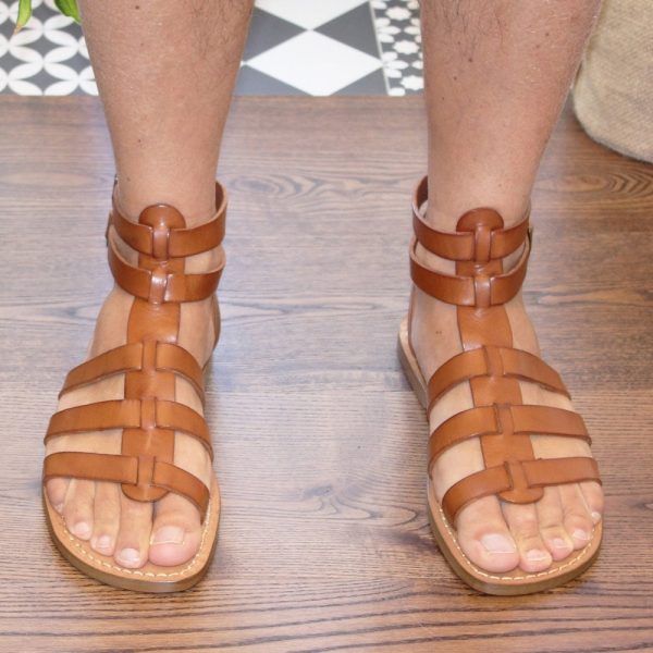 Tan men’s roman leather sandals Handmade in Italy | Gianluca – L’artigiano del cuoio