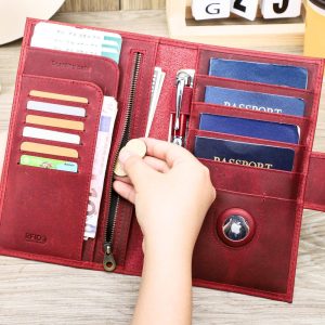 Personalized Leather Passport Holder, Custom Family Travel Wallet for 4, Handmade Passport Cover with Air tag, Family Travel Gift